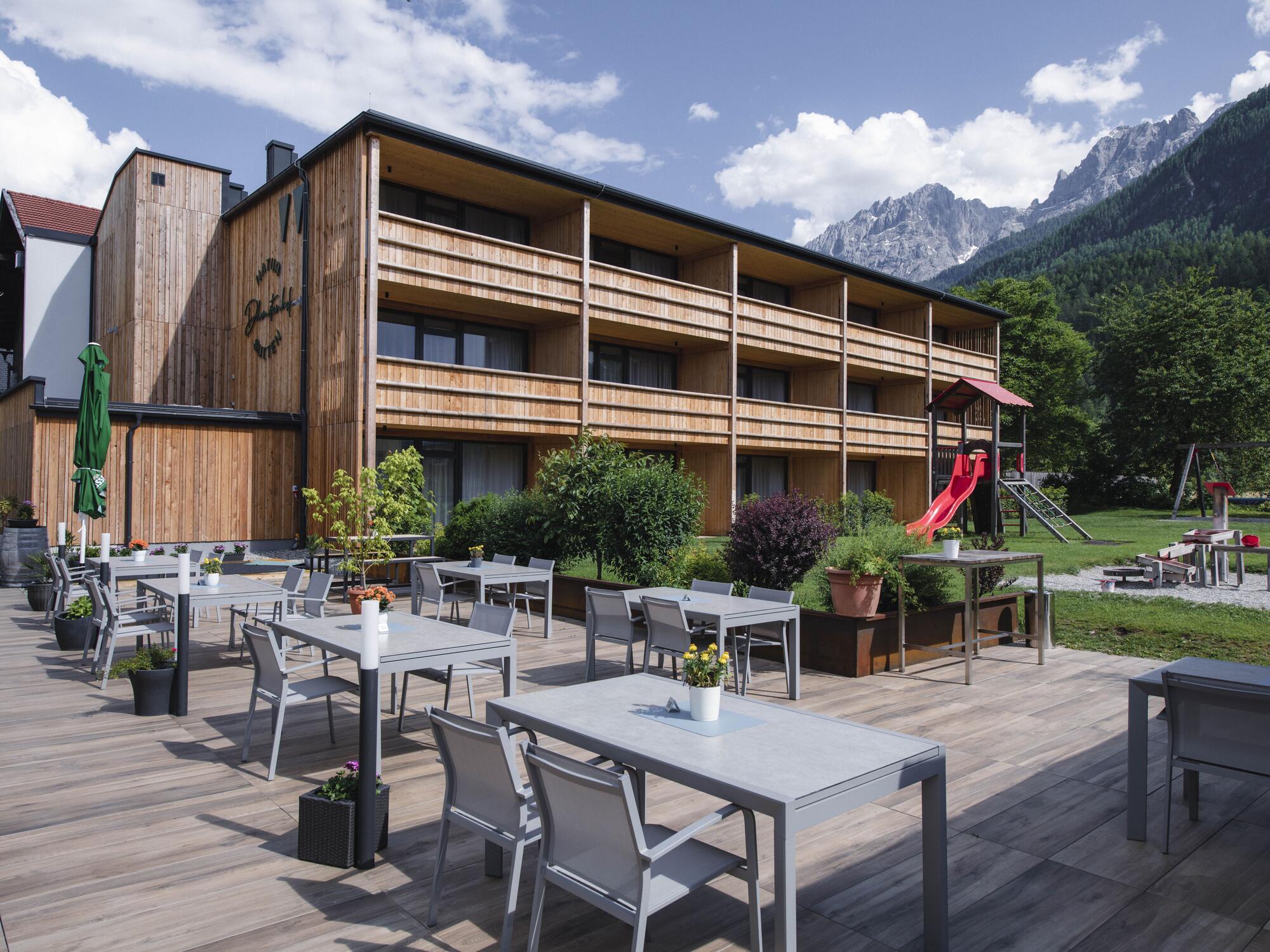 Dolomitenhof mit Terrasse